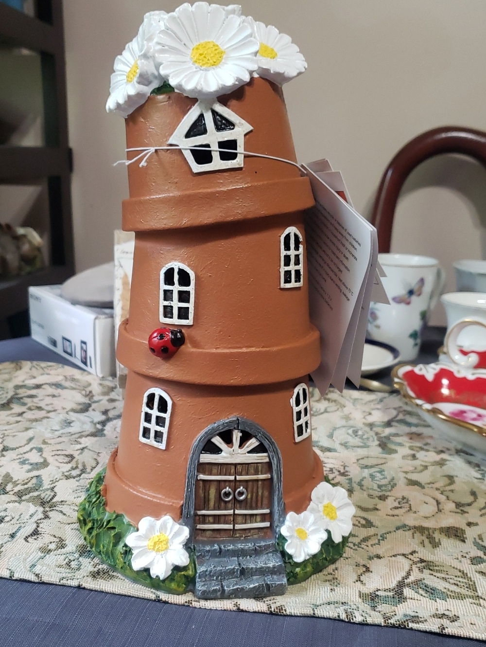 Garden Daisy Lighthouse Gifts for Women, Solar Decorations for Yard, Birthday